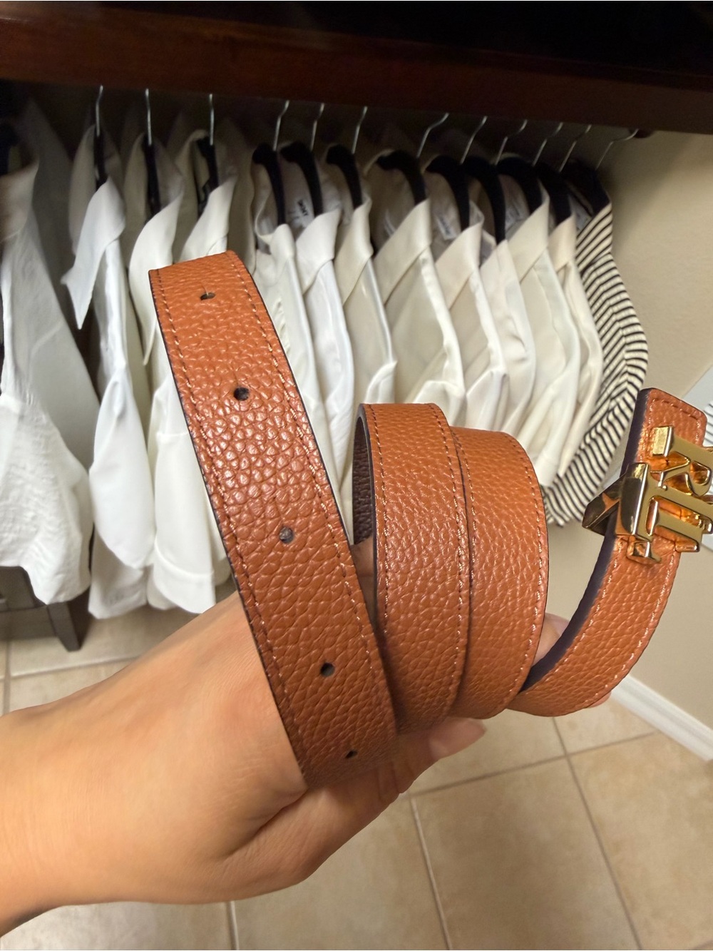 Ralph Lauren Pebbled Leather Belt with Gold RL Buckle - Brown - Picture 5 of 5